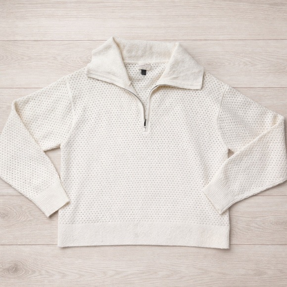 Universal Thread Sweaters - Universal Thread Cream Quarter Zip Knit Sweater - Size Large